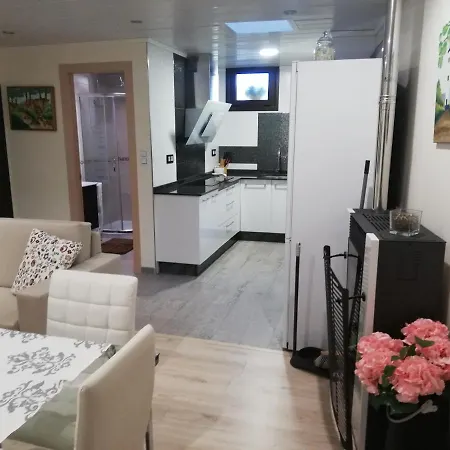 Semesterbostad A Casina Da Eiravella